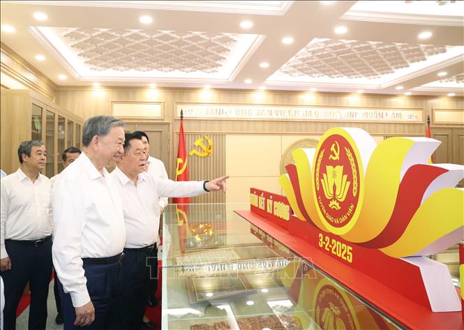 Đồng chí Tổng Bí thư Tô Lâm làm việc với Ban Tuyên giáo và Dân vận Trung ương